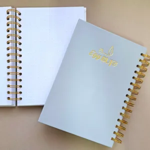 نوت بوك A5 منقط سلك مزدوج هارد كوفر رمادي 15×21 سم مع جيب داخلي، 120 ورقة أبيض 120جم من Egy Bujo للبوليت جورنال